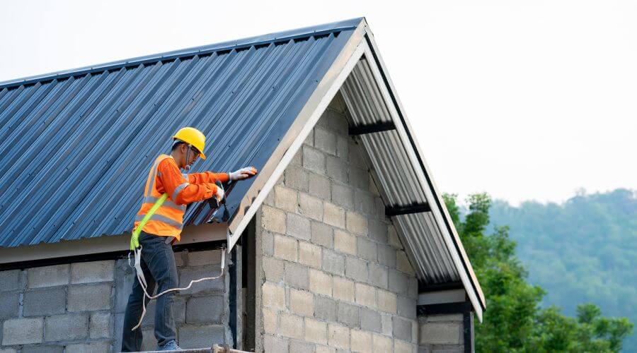 Professional metal roof installation in Wheelersburg, OH